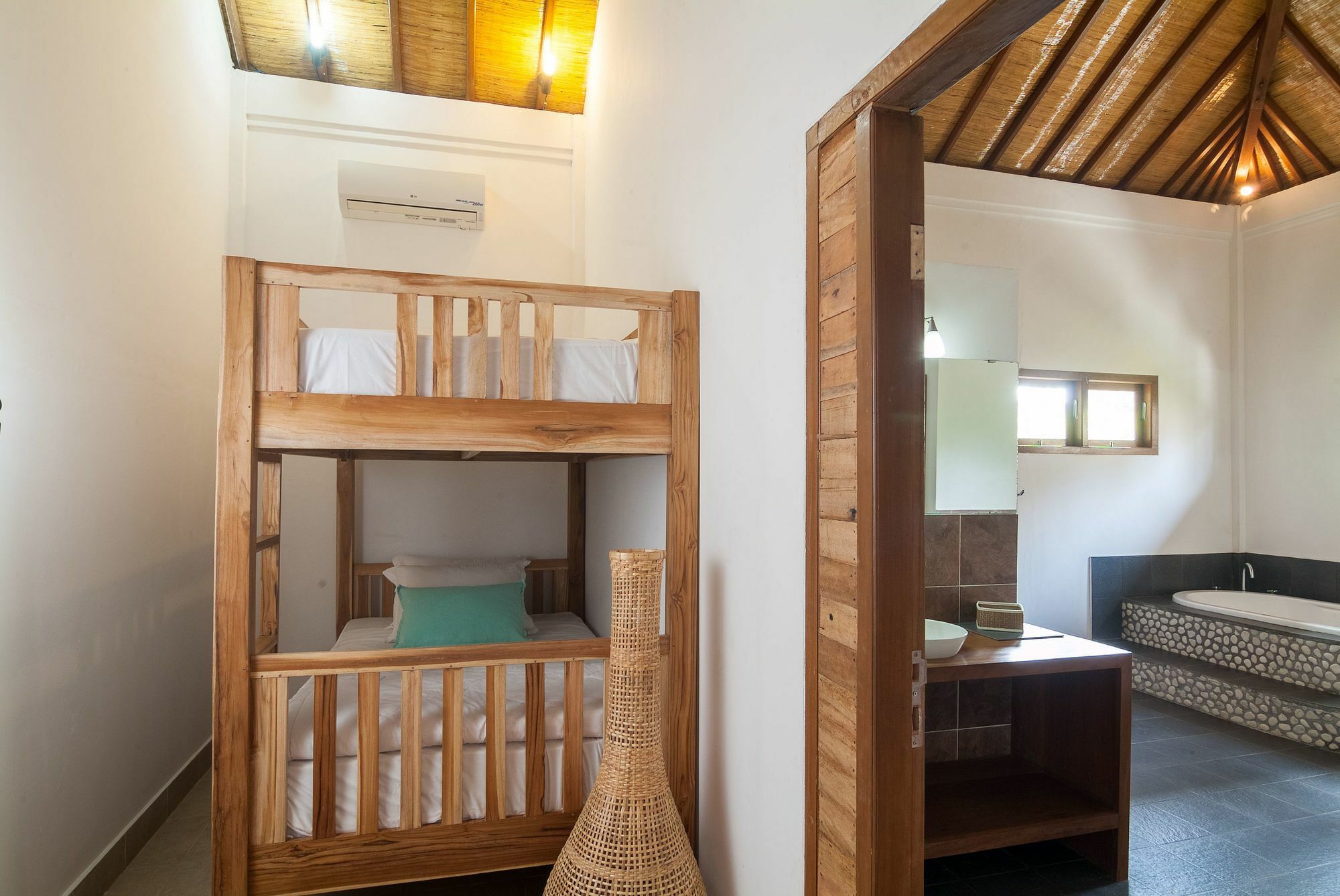 Gili Air Escape - Adults Only Hotel Exterior photo
